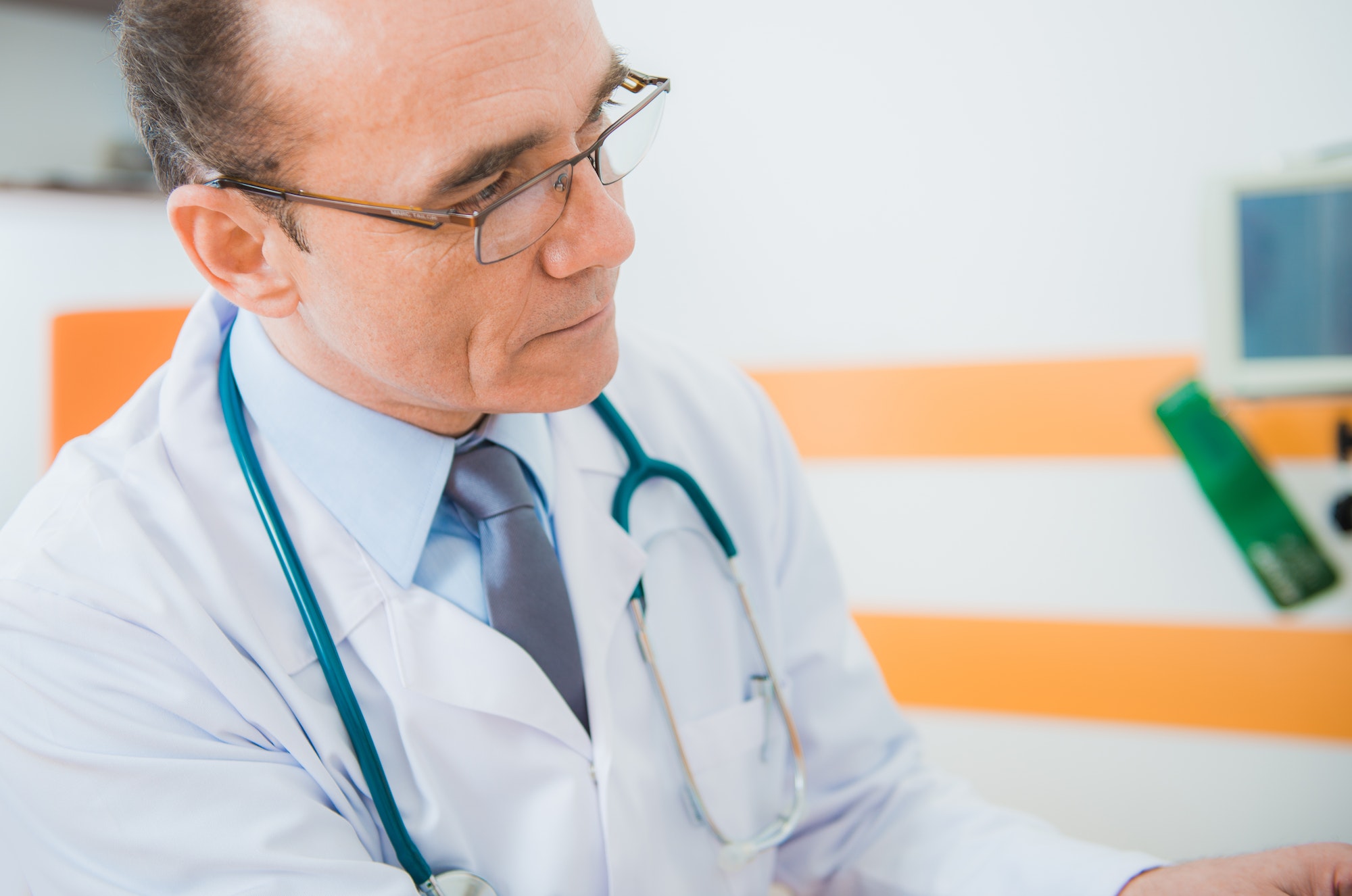 chief-of-medicine-physician (1)